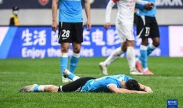 中超爆料大连球员名单最新,大连球员名单大揭秘！”